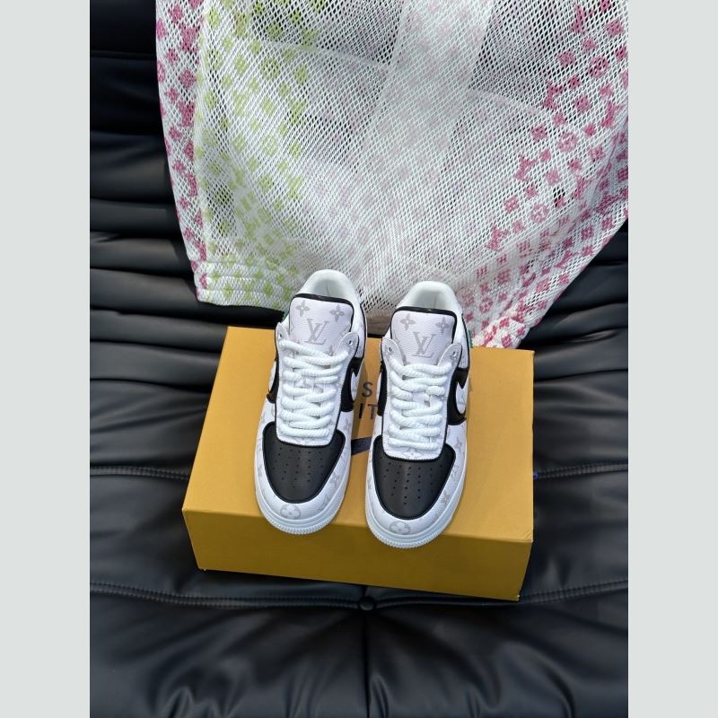 l**is V*t*n sneakers